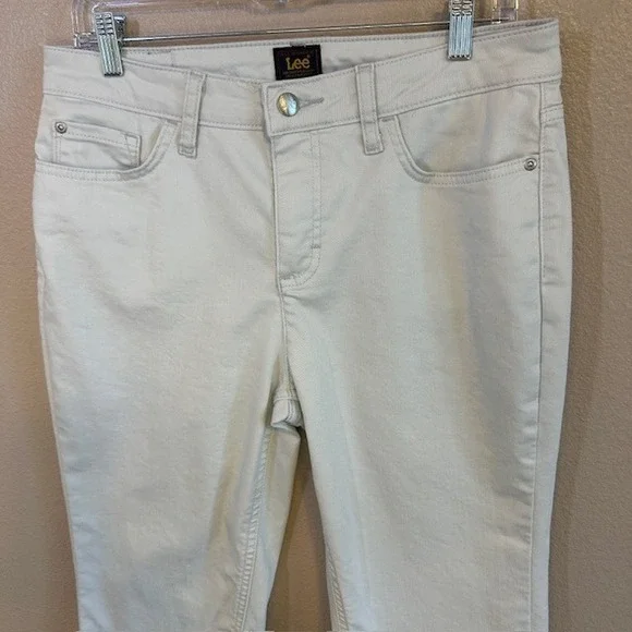 Lee Women's Light Gray / Light Silver Denim Stretch Capri Jeans 12 Medium - Picture 4 of 8